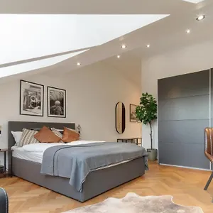 Designer Apartments, 2 Min To U1 Reumannplatz Viyana