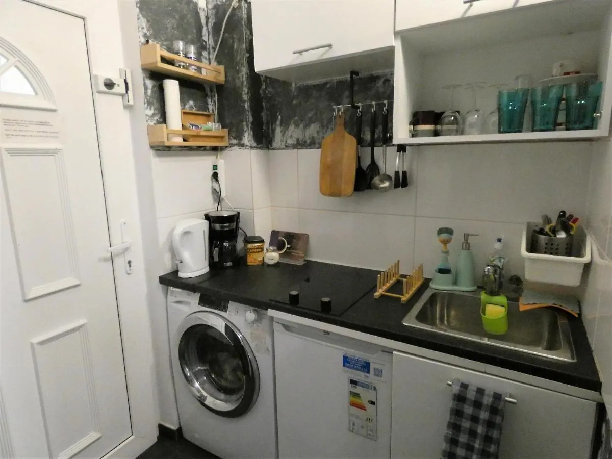 Msq Diana Vienna - 10 Min From City Center - Free Coffee And Tea - High Speed Internet 0*,  Österreich