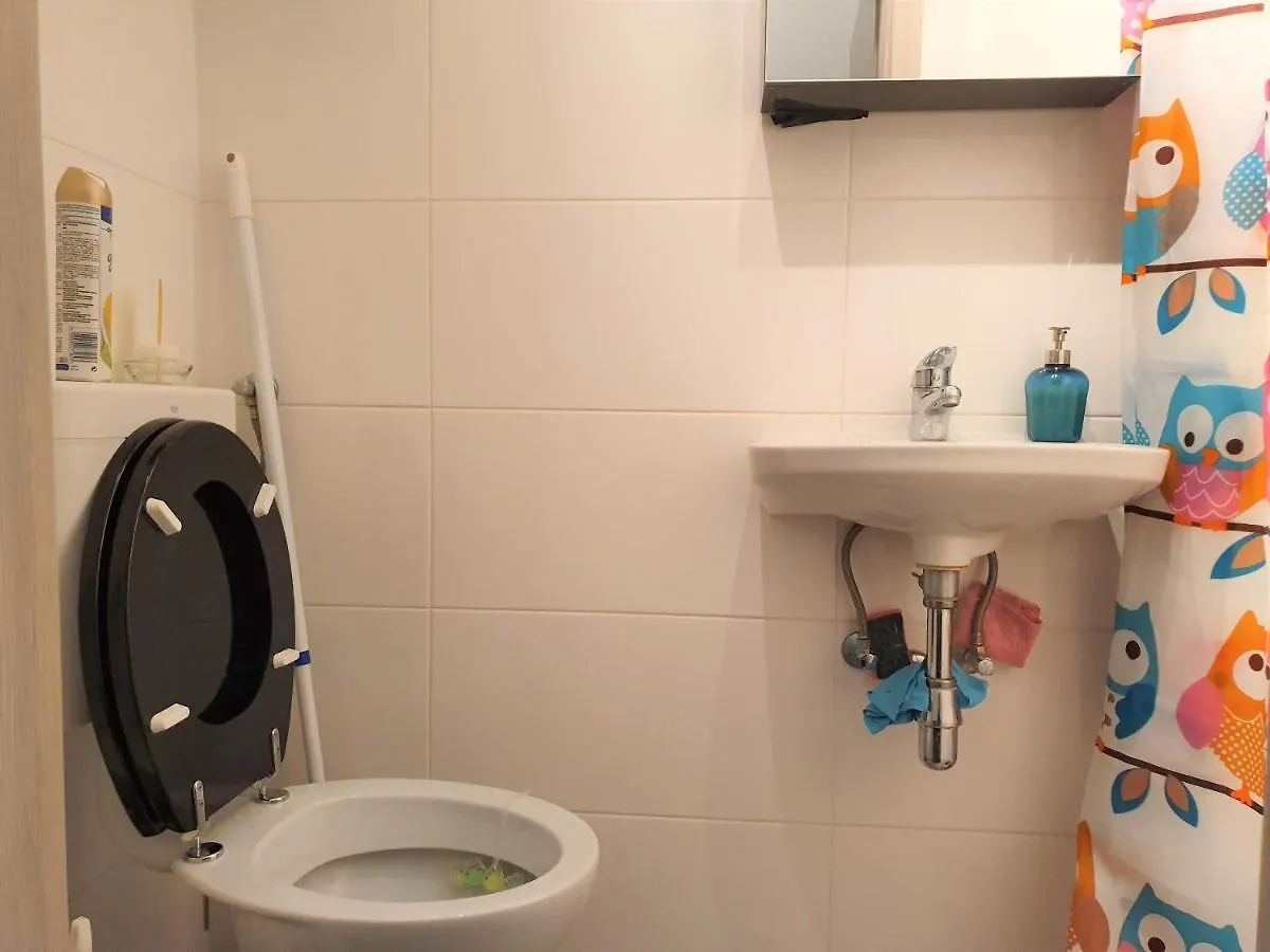 Apartment Msq Diana Vienna - 10 Min From City Center - Free Coffee And Tea - High Speed Internet