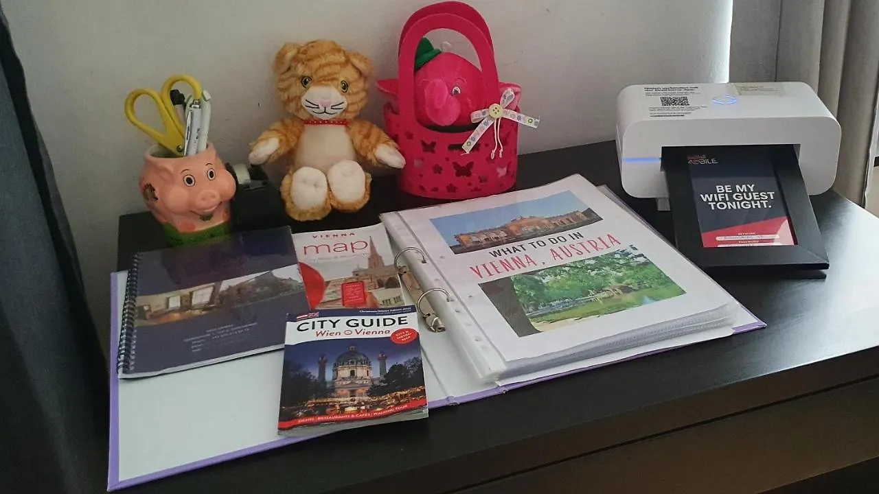 Msq Diana Vienna - 10 Min From City Center - Free Coffee And Tea - High Speed Internet Apartment