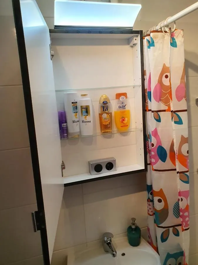 Msq Diana Vienna - 10 Min From City Center - Free Coffee And Tea - High Speed Internet Apartment